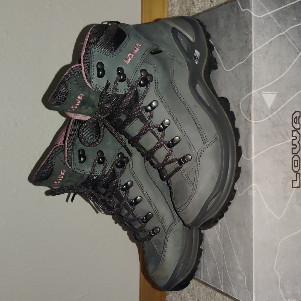 Lowa All Terrain Classic Women's Size 37.5